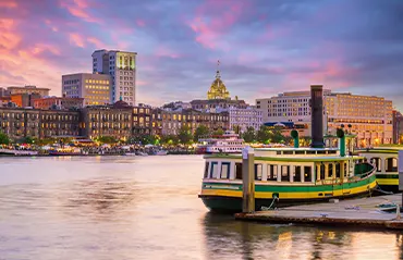 Luxury Yachgt Rental in Savannah, FA